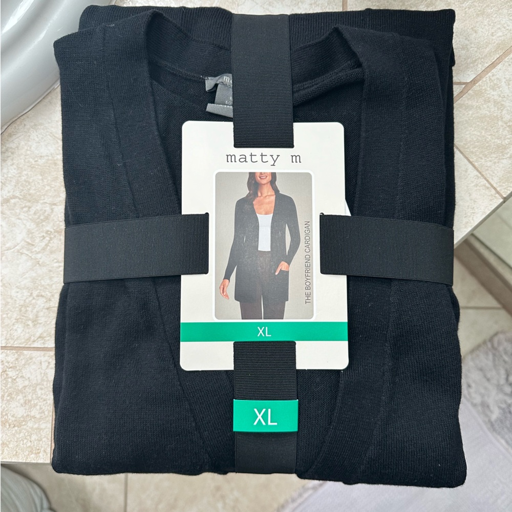 Matty M the boyfriend cardigan size XL